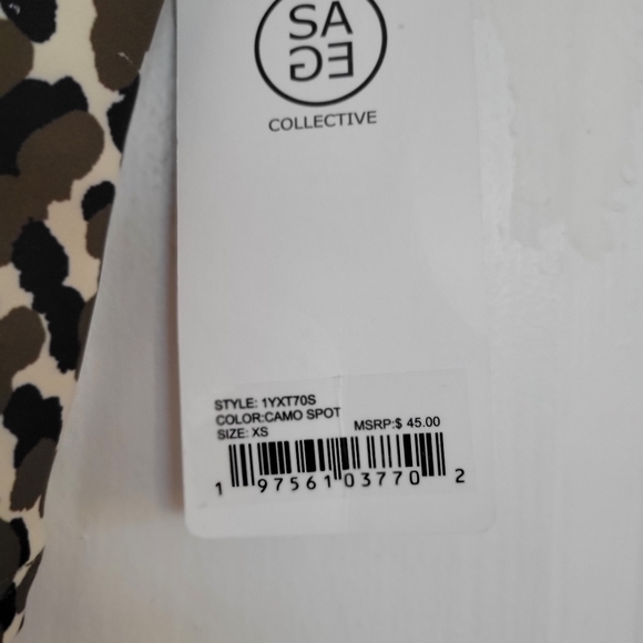 NWT Sage Collective Sports Bra Size XS - Picture 3 of 5